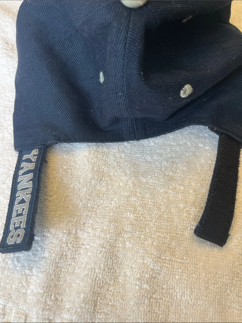 New York Yankees Navy Baseball Cap with White Logo Youth Size